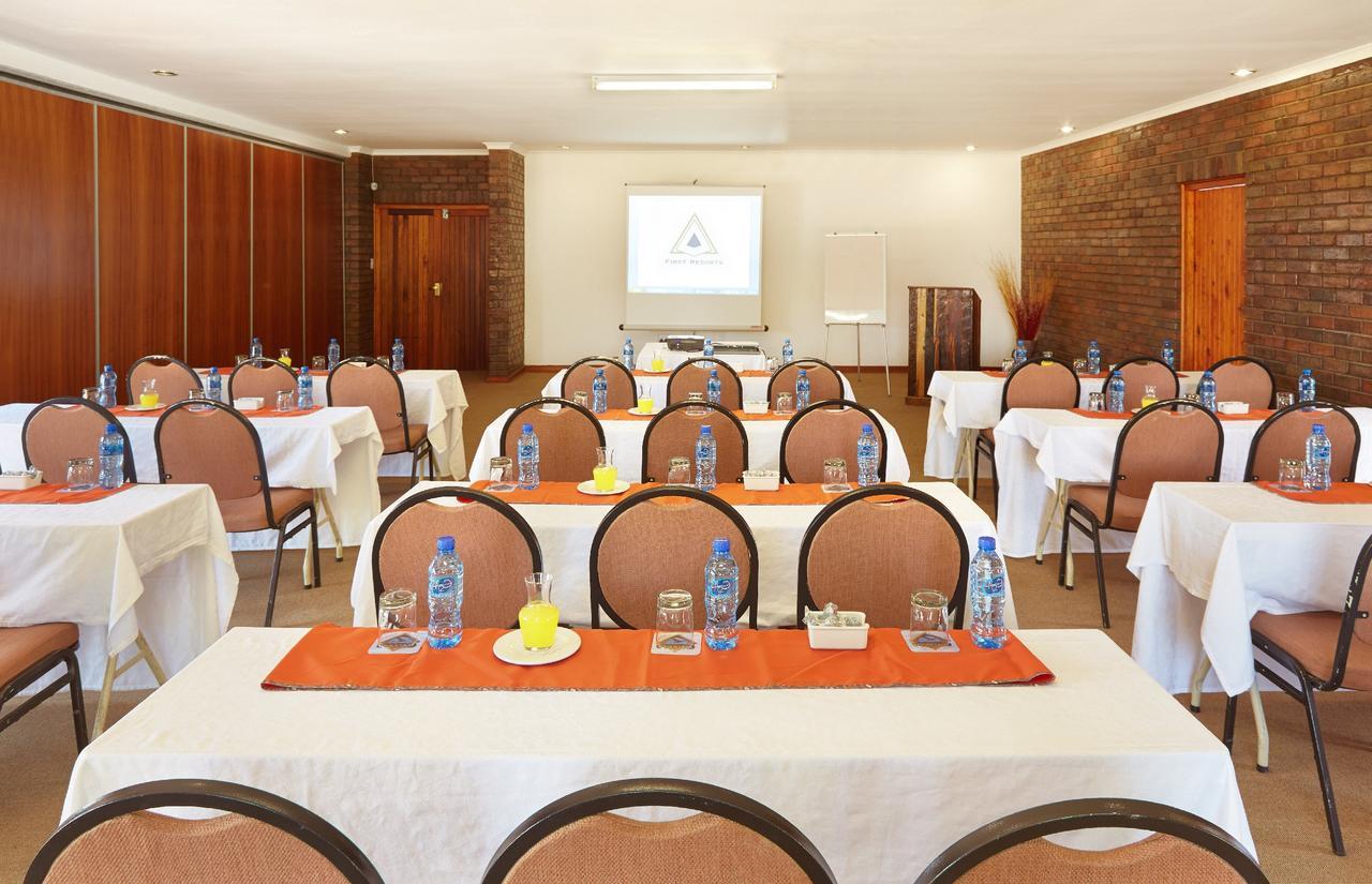 First Group Qwantani Hotel Harrismith Exterior foto