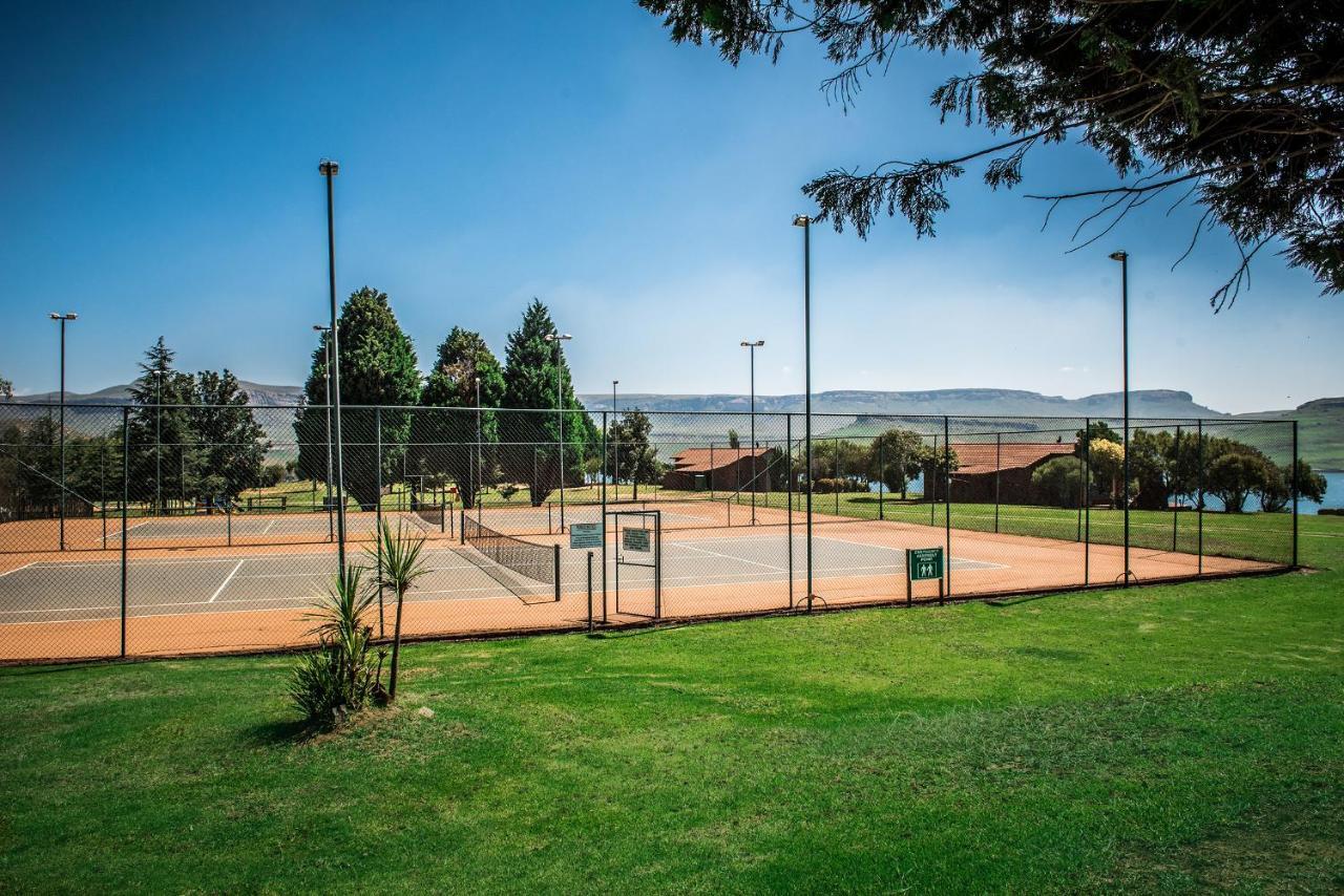 First Group Qwantani Hotel Harrismith Exterior foto